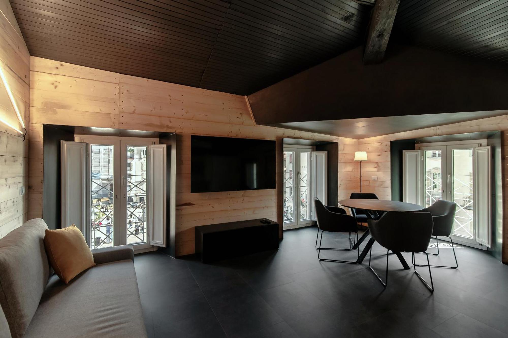 Apartamento Fitzgerald Building - The House Of Travelers Como Habitación foto